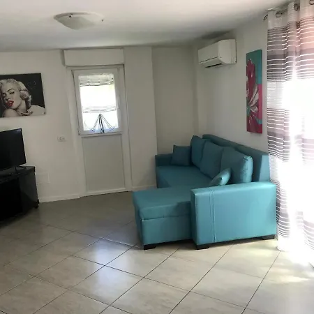 Apartment Aquarius Rom
